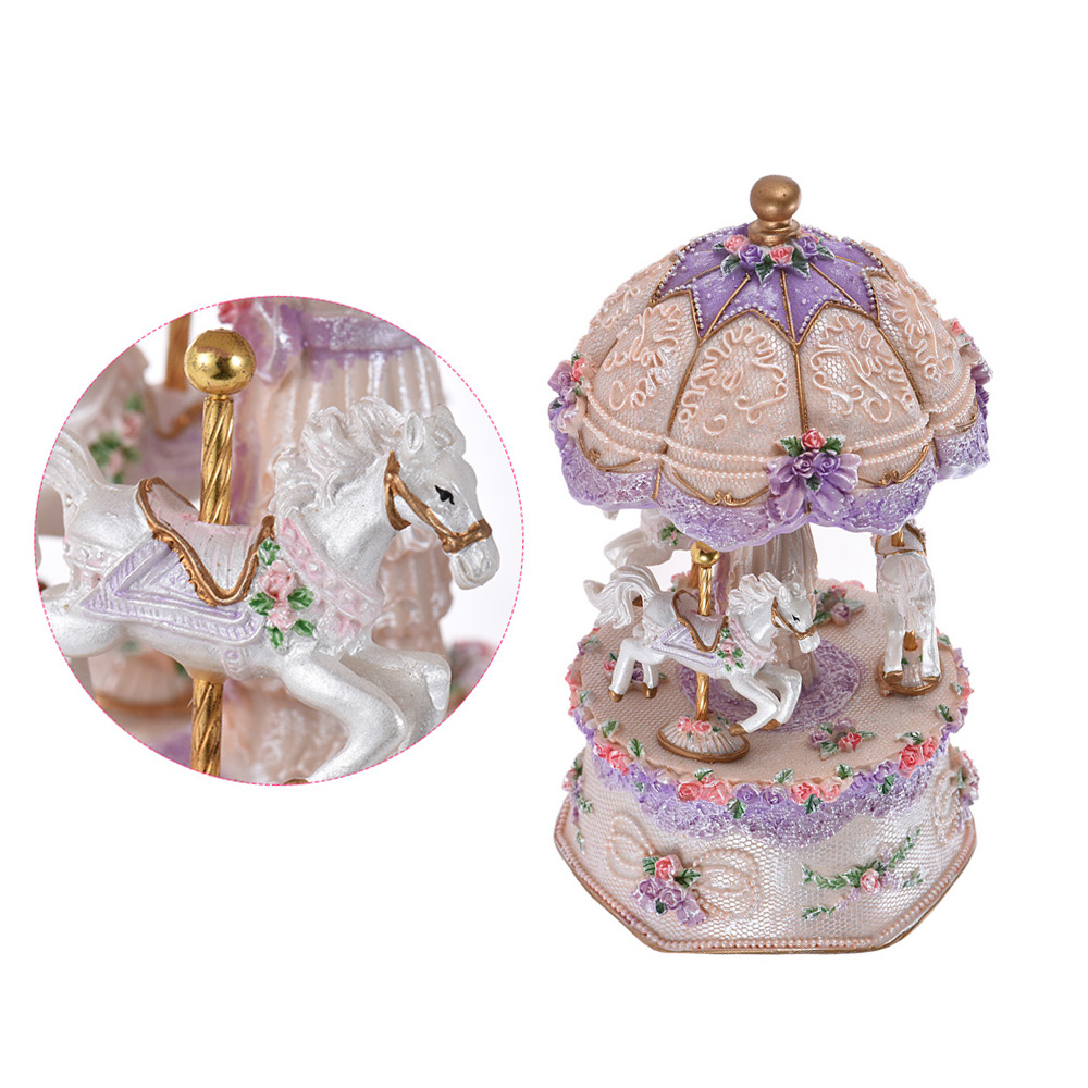 Luxury Dream 3-Horse Rotating  - Snow Globe Musical incelemesi ve fiyatı