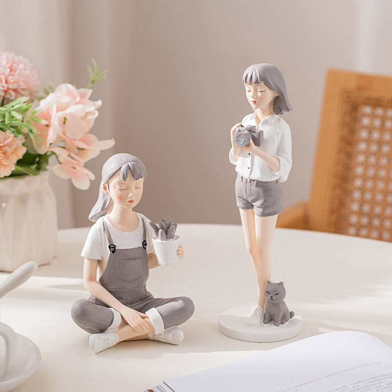 Creative Nordic Cute Girl Resi - Nutcracker Figurine incelemesi ve fiyatı